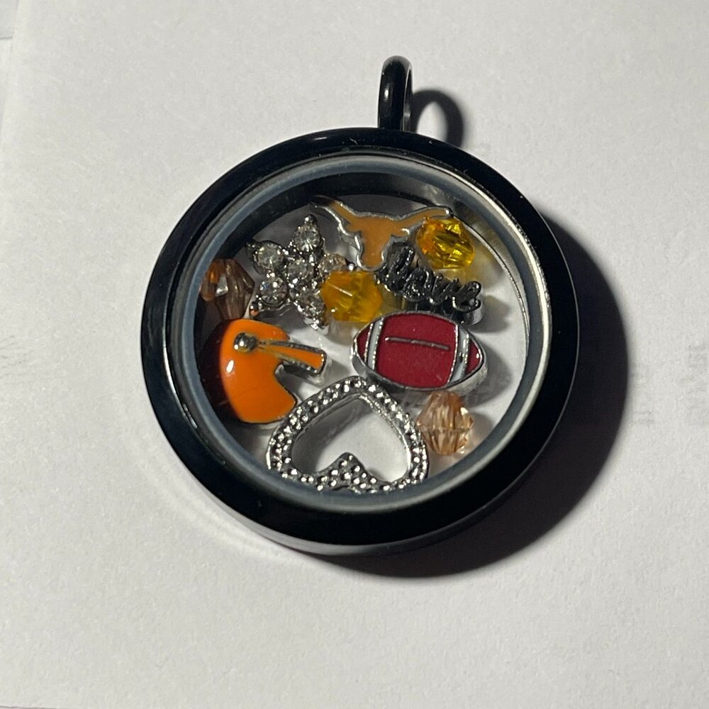 Texas Longhorns NCAA Memory Charm Locket w/ 22 IN chain NEW